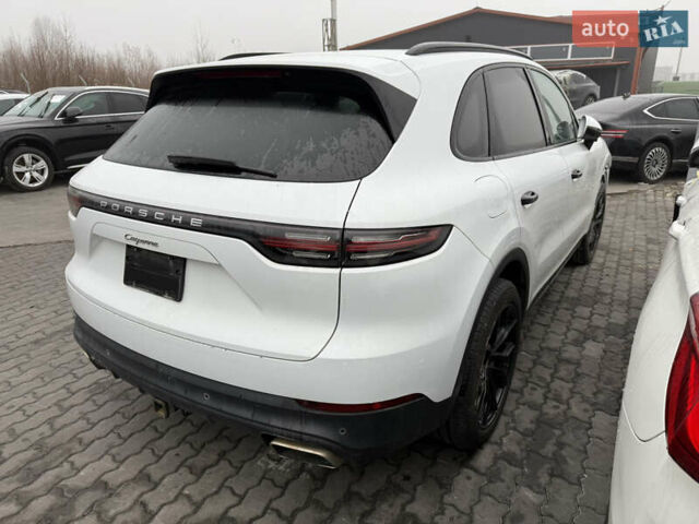 Белый Порше Каен, объемом двигателя 3 л и пробегом 123 тыс. км за 39500 $, фото 5 на Automoto.ua