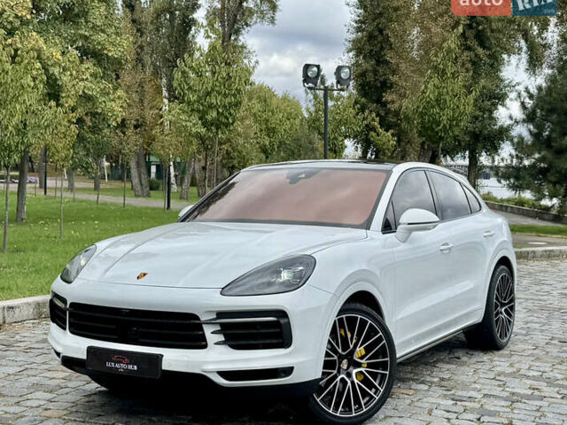 Белый Порше Каен, объемом двигателя 3 л и пробегом 69 тыс. км за 67777 $, фото 89 на Automoto.ua