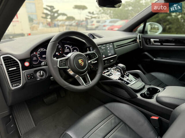 Білий Порше Cayenne, об'ємом двигуна 3 л та пробігом 45 тис. км за 59500 $, фото 31 на Automoto.ua