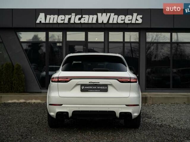 Білий Порше Cayenne, об'ємом двигуна 3 л та пробігом 60 тис. км за 64900 $, фото 5 на Automoto.ua