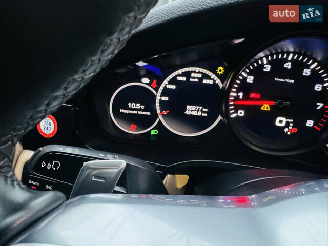 Белый Порше Каен, объемом двигателя 3 л и пробегом 56 тыс. км за 57000 $, фото 16 на Automoto.ua