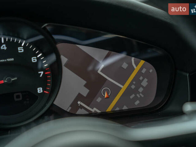 Белый Порше Каен, объемом двигателя 3 л и пробегом 116 тыс. км за 44900 $, фото 25 на Automoto.ua