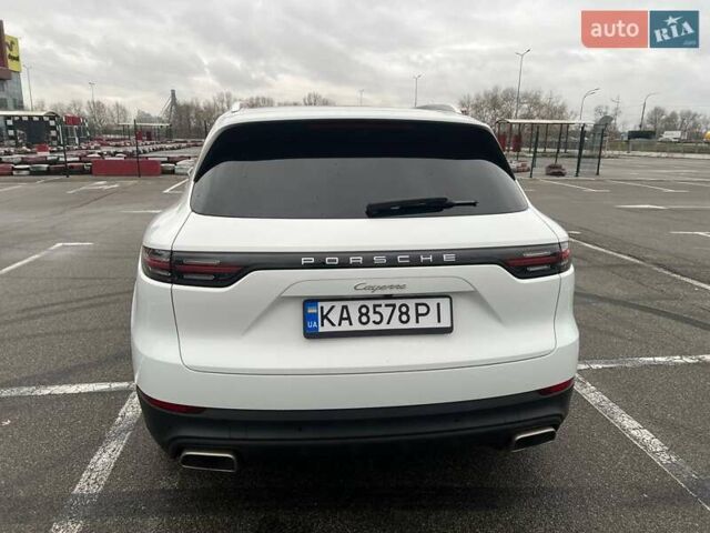 Білий Порше Cayenne, об'ємом двигуна 3 л та пробігом 91 тис. км за 56800 $, фото 3 на Automoto.ua