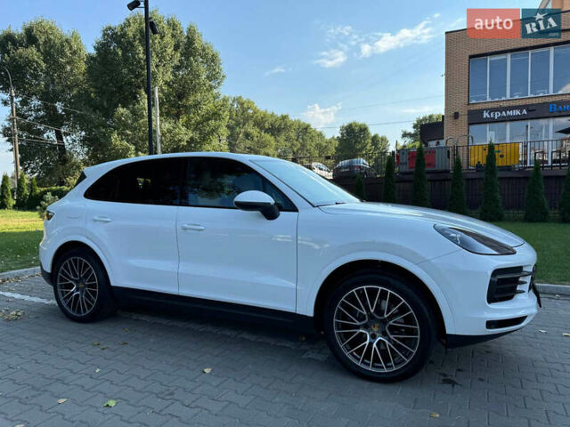 Білий Порше Cayenne, об'ємом двигуна 3 л та пробігом 92 тис. км за 55000 $, фото 3 на Automoto.ua