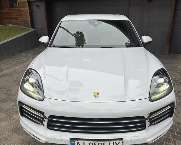 Білий Порше Cayenne, об'ємом двигуна 3 л та пробігом 138 тис. км за 55000 $, фото 22 на Automoto.ua
