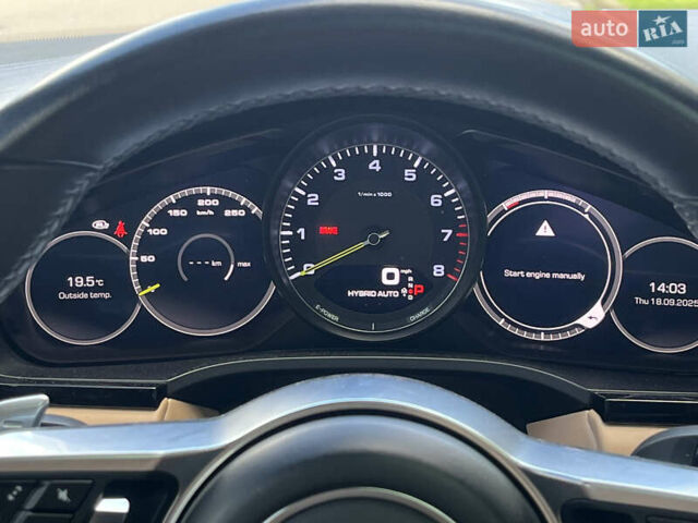 Білий Порше Cayenne, об'ємом двигуна 3 л та пробігом 91 тис. км за 59900 $, фото 18 на Automoto.ua