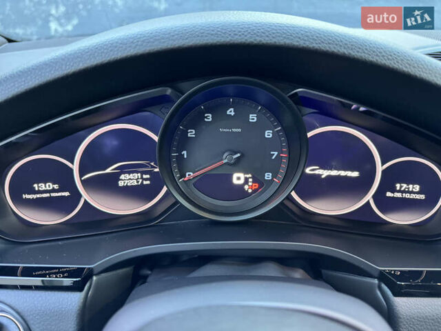 Білий Порше Cayenne, об'ємом двигуна 3 л та пробігом 43 тис. км за 62000 $, фото 22 на Automoto.ua