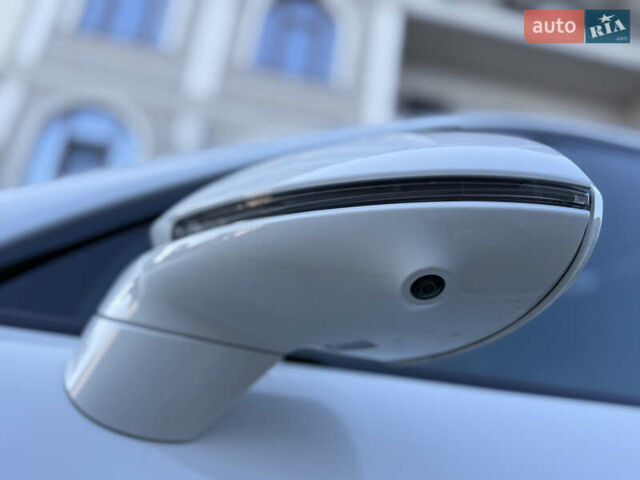 Білий Порше Cayenne, об'ємом двигуна 2.89 л та пробігом 96 тис. км за 64999 $, фото 13 на Automoto.ua