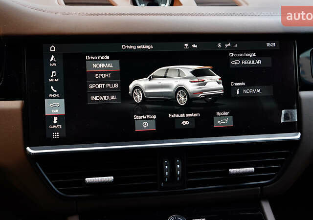 Білий Порше Cayenne, об'ємом двигуна 4 л та пробігом 70 тис. км за 87999 $, фото 41 на Automoto.ua