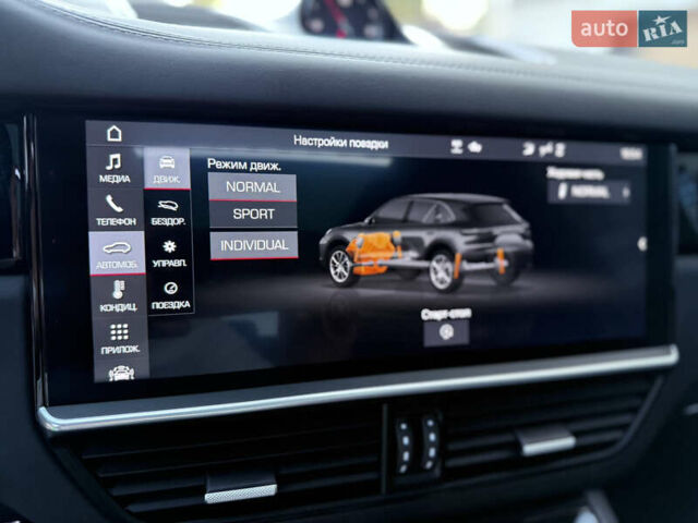 Білий Порше Cayenne, об'ємом двигуна 2.89 л та пробігом 96 тис. км за 64999 $, фото 28 на Automoto.ua