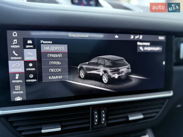 Білий Порше Cayenne, об'ємом двигуна 2.89 л та пробігом 96 тис. км за 64999 $, фото 25 на Automoto.ua