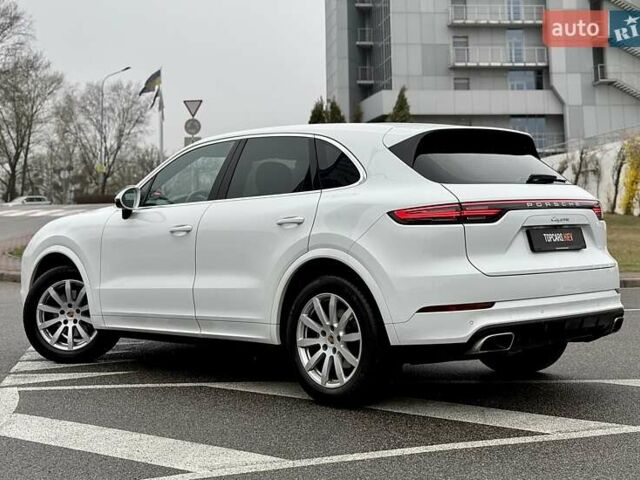 Белый Порше Каен, объемом двигателя 3 л и пробегом 80 тыс. км за 51500 $, фото 8 на Automoto.ua