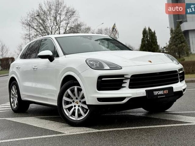 Белый Порше Каен, объемом двигателя 3 л и пробегом 80 тыс. км за 51500 $, фото 19 на Automoto.ua