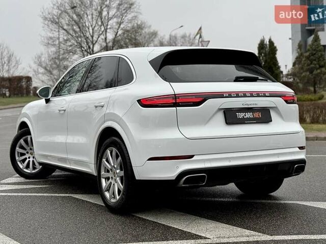 Белый Порше Каен, объемом двигателя 3 л и пробегом 80 тыс. км за 51500 $, фото 10 на Automoto.ua