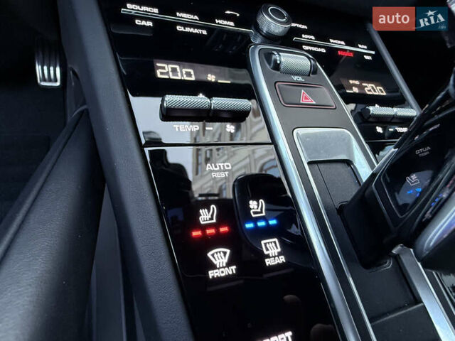 Білий Порше Cayenne, об'ємом двигуна 2.89 л та пробігом 96 тис. км за 64999 $, фото 53 на Automoto.ua