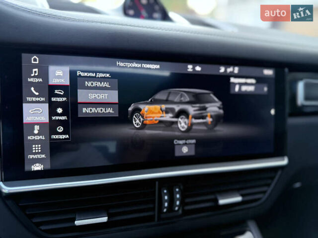 Білий Порше Cayenne, об'ємом двигуна 2.89 л та пробігом 96 тис. км за 64999 $, фото 27 на Automoto.ua