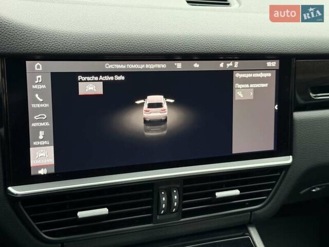 Белый Порше Каен, объемом двигателя 3 л и пробегом 80 тыс. км за 51500 $, фото 48 на Automoto.ua