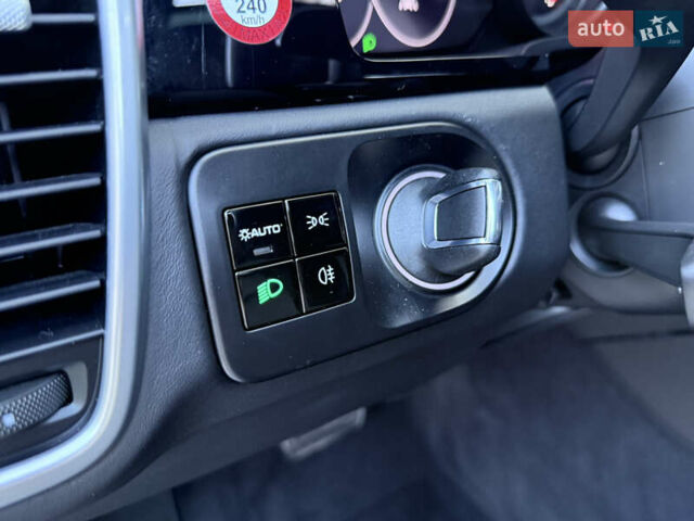 Білий Порше Cayenne, об'ємом двигуна 2.89 л та пробігом 96 тис. км за 64999 $, фото 19 на Automoto.ua