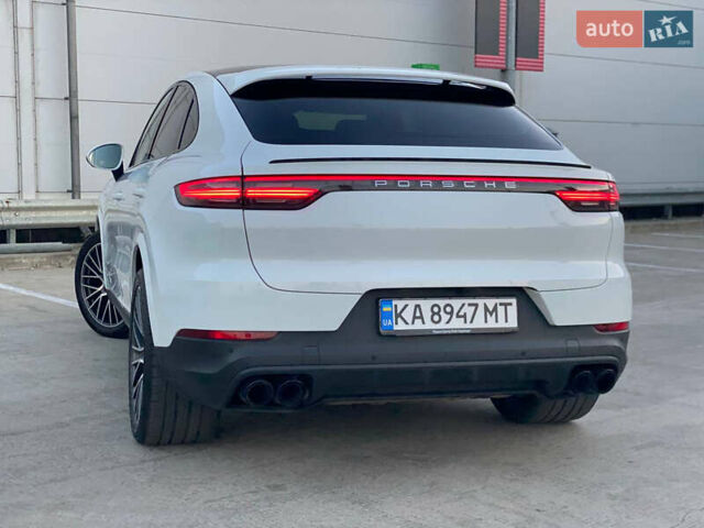 Білий Порше Cayenne, об'ємом двигуна 3 л та пробігом 87 тис. км за 75000 $, фото 37 на Automoto.ua