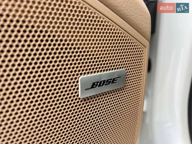 Белый Порше Каен, объемом двигателя 3 л и пробегом 100 тыс. км за 59990 $, фото 16 на Automoto.ua