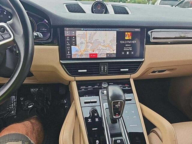 Білий Порше Cayenne, об'ємом двигуна 0 л та пробігом 60 тис. км за 40000 $, фото 9 на Automoto.ua