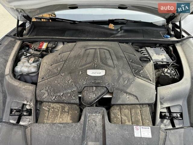 Белый Порше Каен, объемом двигателя 3 л и пробегом 61 тыс. км за 95000 $, фото 34 на Automoto.ua