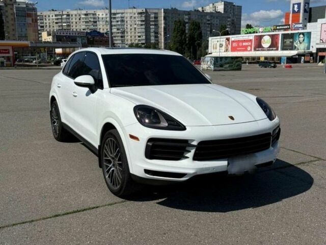 Білий Порше Cayenne, об'ємом двигуна 0 л та пробігом 68 тис. км за 65000 $, фото 1 на Automoto.ua