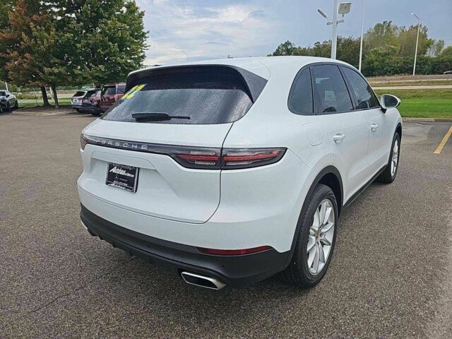 Білий Порше Cayenne, об'ємом двигуна 0 л та пробігом 20 тис. км за 24000 $, фото 4 на Automoto.ua