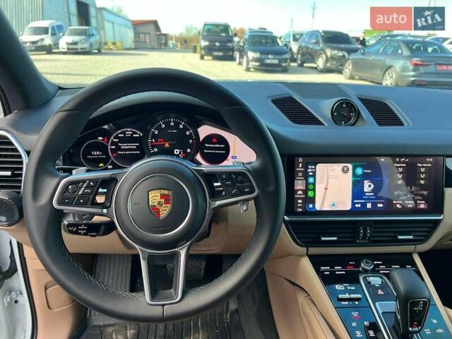 Белый Порше Каен, объемом двигателя 3 л и пробегом 100 тыс. км за 59990 $, фото 23 на Automoto.ua