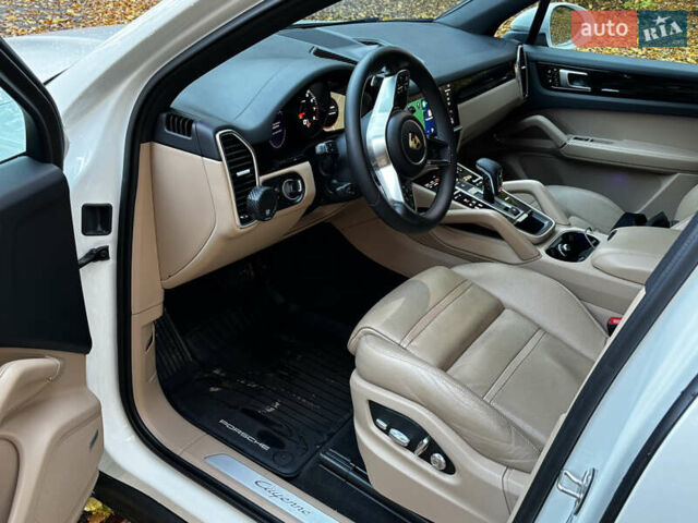 Порше Cayenne 2021 у Львові на Automoto.ua Білий Порше Cayenne, об'ємом двигуна 3 л та пробігом 100 тис. км за 64500 $, фото 11 на Automoto.ua