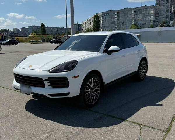 Белый Порше Каен, объемом двигателя 3 л и пробегом 78 тыс. км за 62500 $, фото 2 на Automoto.ua