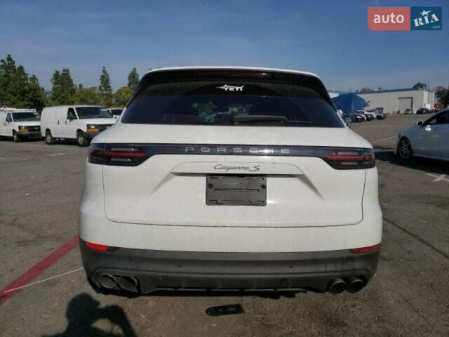 Белый Порше Каен, объемом двигателя 2.9 л и пробегом 15 тыс. км за 19900 $, фото 1 на Automoto.ua