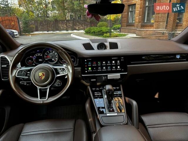 Белый Порше Каен, объемом двигателя 3 л и пробегом 61 тыс. км за 95000 $, фото 13 на Automoto.ua