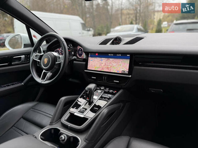 Белый Порше Каен, объемом двигателя 3 л и пробегом 23 тыс. км за 69900 $, фото 61 на Automoto.ua