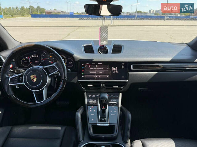 Белый Порше Каен, объемом двигателя 3 л и пробегом 78 тыс. км за 62500 $, фото 1 на Automoto.ua