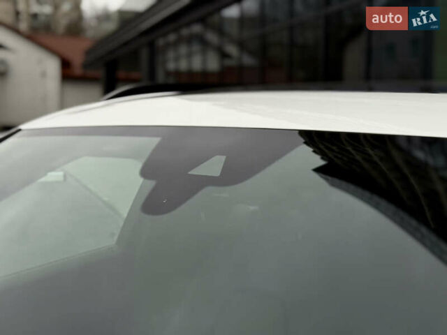 Белый Порше Каен, объемом двигателя 3 л и пробегом 23 тыс. км за 69900 $, фото 12 на Automoto.ua