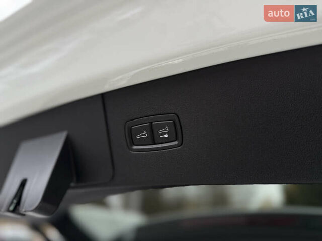 Белый Порше Каен, объемом двигателя 3 л и пробегом 23 тыс. км за 69900 $, фото 52 на Automoto.ua