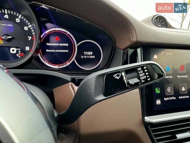 Белый Порше Каен, объемом двигателя 3 л и пробегом 61 тыс. км за 94490 $, фото 20 на Automoto.ua