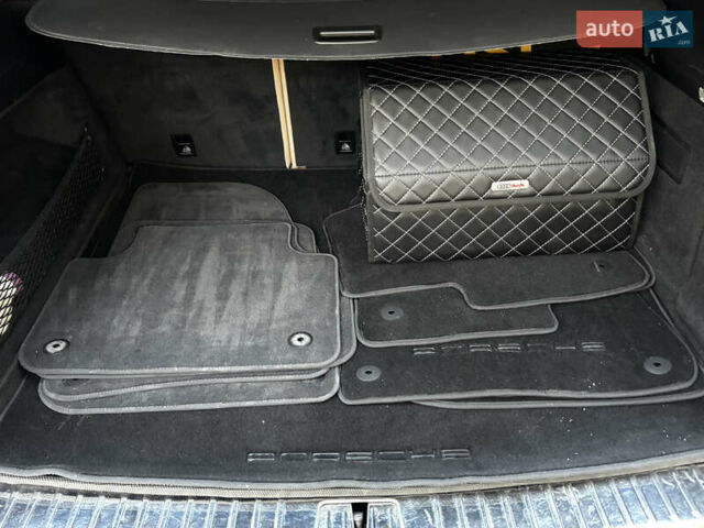 Порше Cayenne 2021 у Львові на Automoto.ua Білий Порше Cayenne, об'ємом двигуна 3 л та пробігом 100 тис. км за 64500 $, фото 26 на Automoto.ua