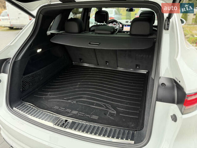 Белый Порше Каен, объемом двигателя 3 л и пробегом 23 тыс. км за 69900 $, фото 51 на Automoto.ua