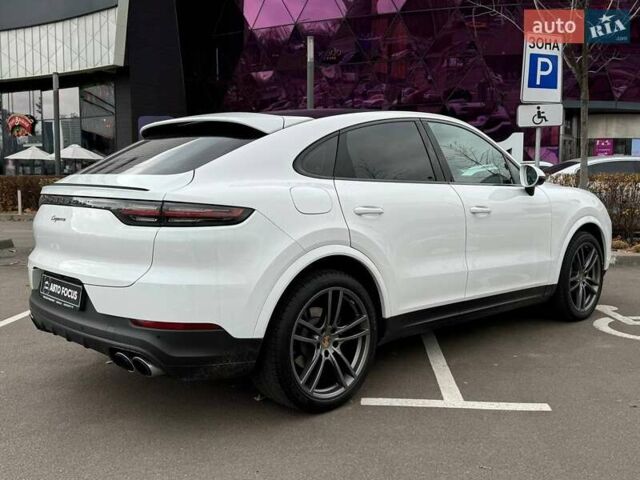 Белый Порше Каен, объемом двигателя 3 л и пробегом 61 тыс. км за 94490 $, фото 6 на Automoto.ua