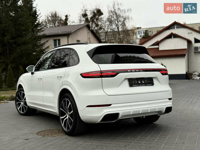 Белый Порше Каен, объемом двигателя 3 л и пробегом 23 тыс. км за 69900 $, фото 18 на Automoto.ua