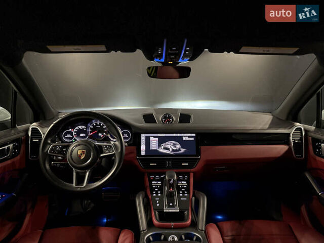 Белый Порше Каен, объемом двигателя 2.89 л и пробегом 23 тыс. км за 79000 $, фото 30 на Automoto.ua