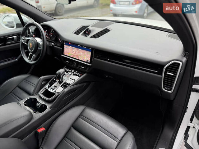 Белый Порше Каен, объемом двигателя 3 л и пробегом 23 тыс. км за 69900 $, фото 60 на Automoto.ua