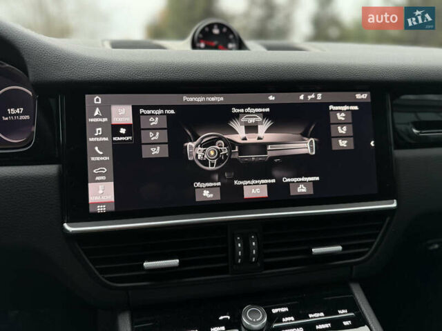 Белый Порше Каен, объемом двигателя 3 л и пробегом 23 тыс. км за 69900 $, фото 40 на Automoto.ua