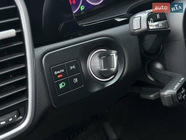 Белый Порше Каен, объемом двигателя 3 л и пробегом 34 тыс. км за 73500 $, фото 25 на Automoto.ua