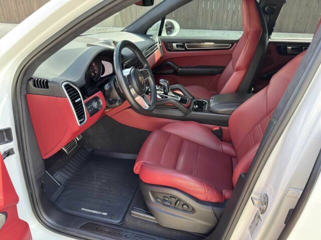 Білий Порше Cayenne, об'ємом двигуна 4 л та пробігом 19 тис. км за 31000 $, фото 8 на Automoto.ua