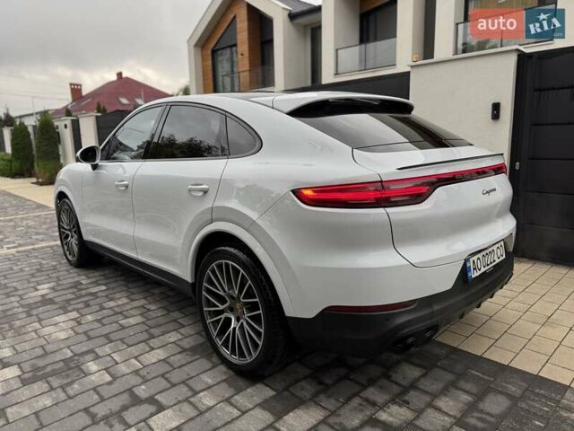 Білий Порше Cayenne, об'ємом двигуна 3 л та пробігом 37 тис. км за 90000 $, фото 33 на Automoto.ua