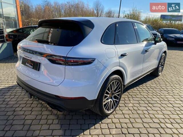 Білий Порше Cayenne, об'ємом двигуна 2.89 л та пробігом 32 тис. км за 83850 $, фото 6 на Automoto.ua