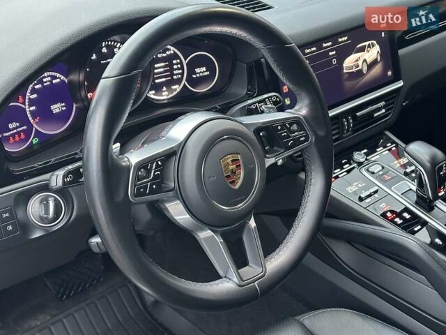 Белый Порше Каен, объемом двигателя 3 л и пробегом 34 тыс. км за 73500 $, фото 11 на Automoto.ua